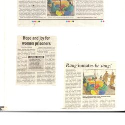 News-clip-31-holi-250x250 (1)